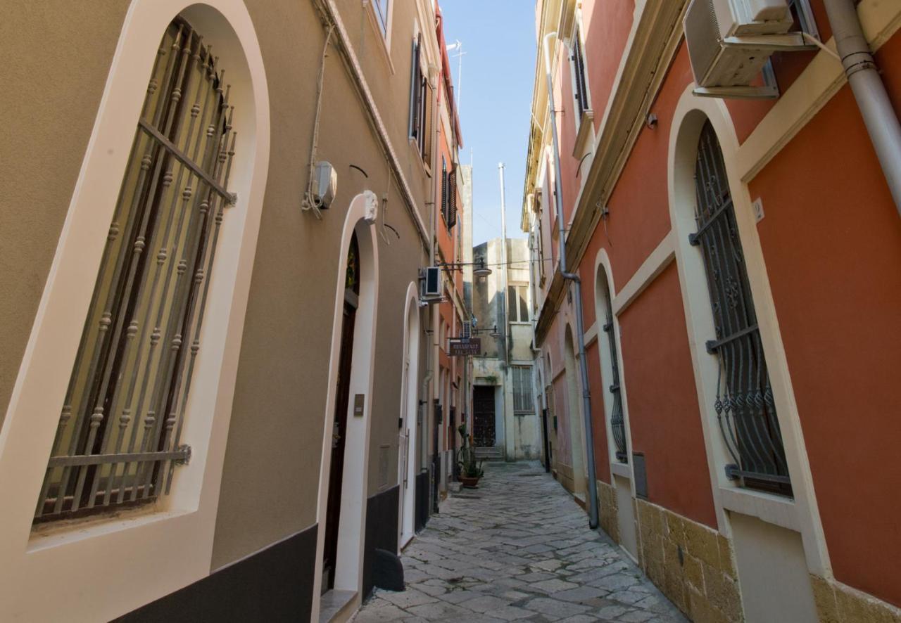 Dimora Kaemca Apartment Brindisi Bagian luar foto