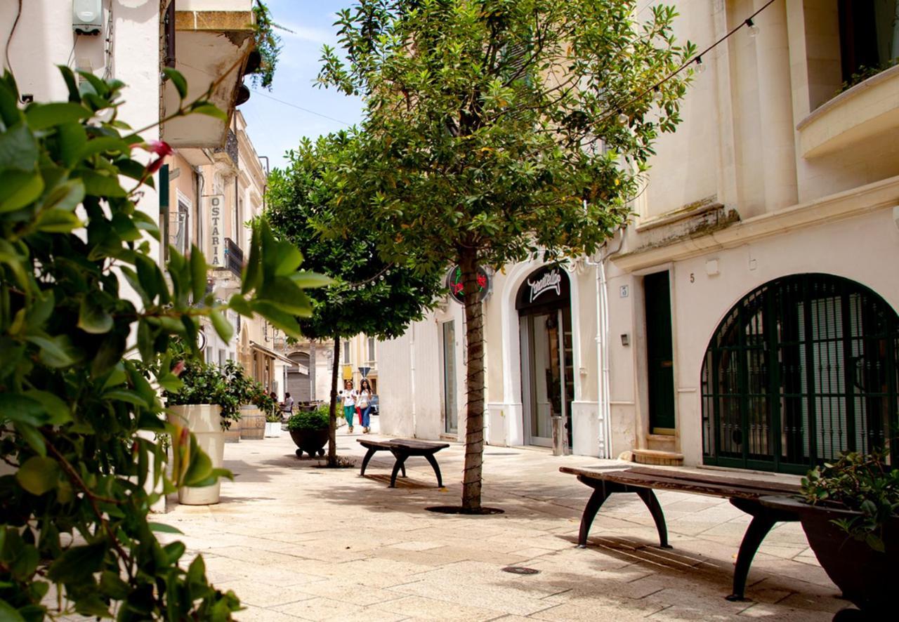 Dimora Kaemca Apartment Brindisi Bagian luar foto